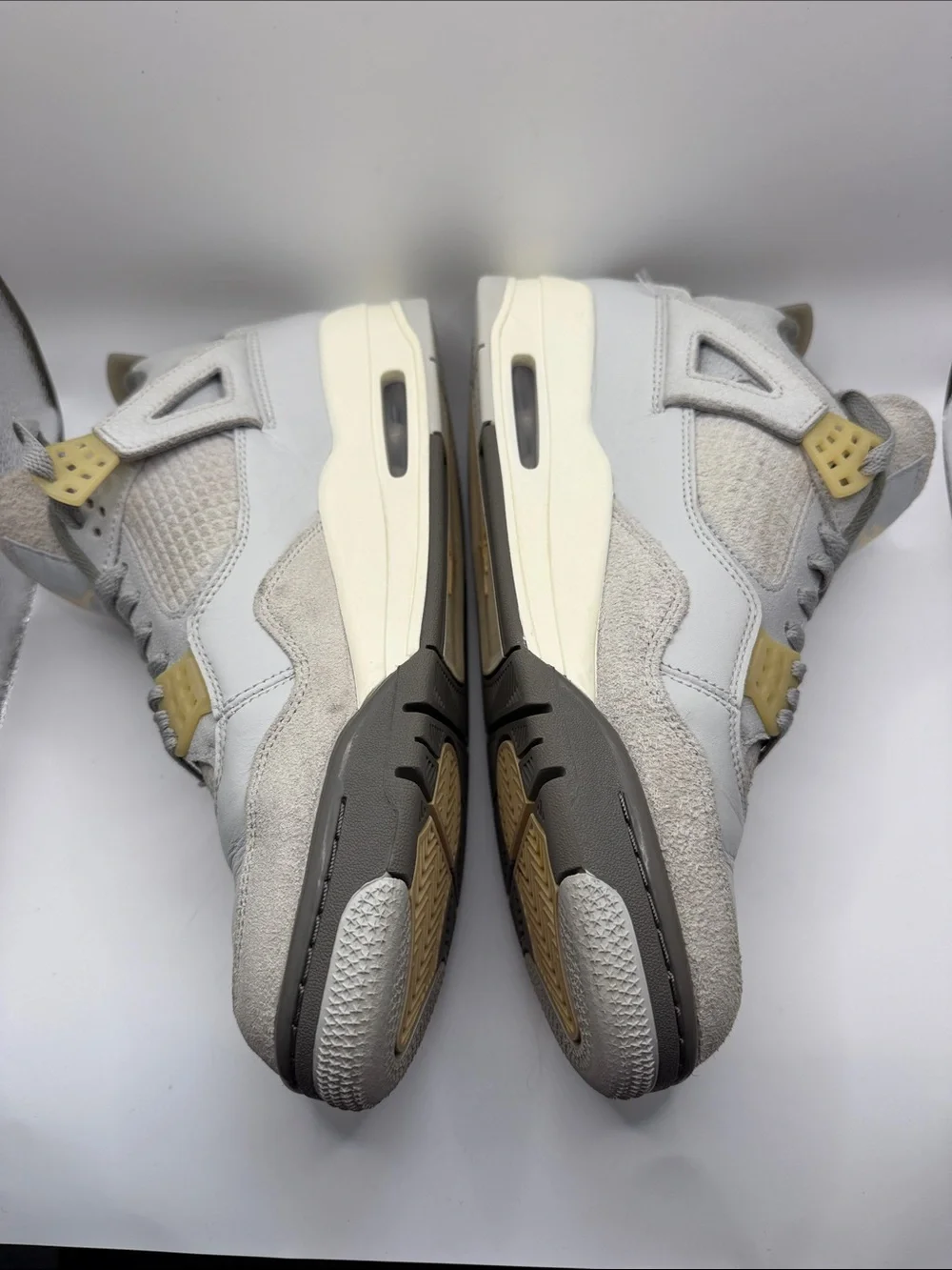 Nike Air Jordan 4 Retro SE Craft 